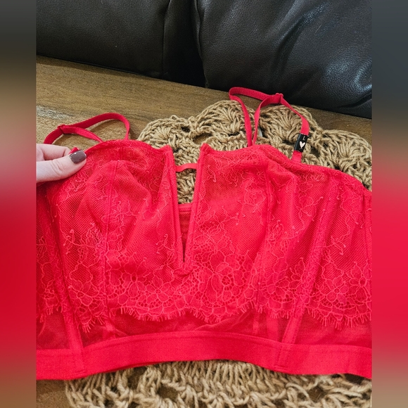 NWT VS Very Sexy unlined strapless- large - Picture 3 of 12